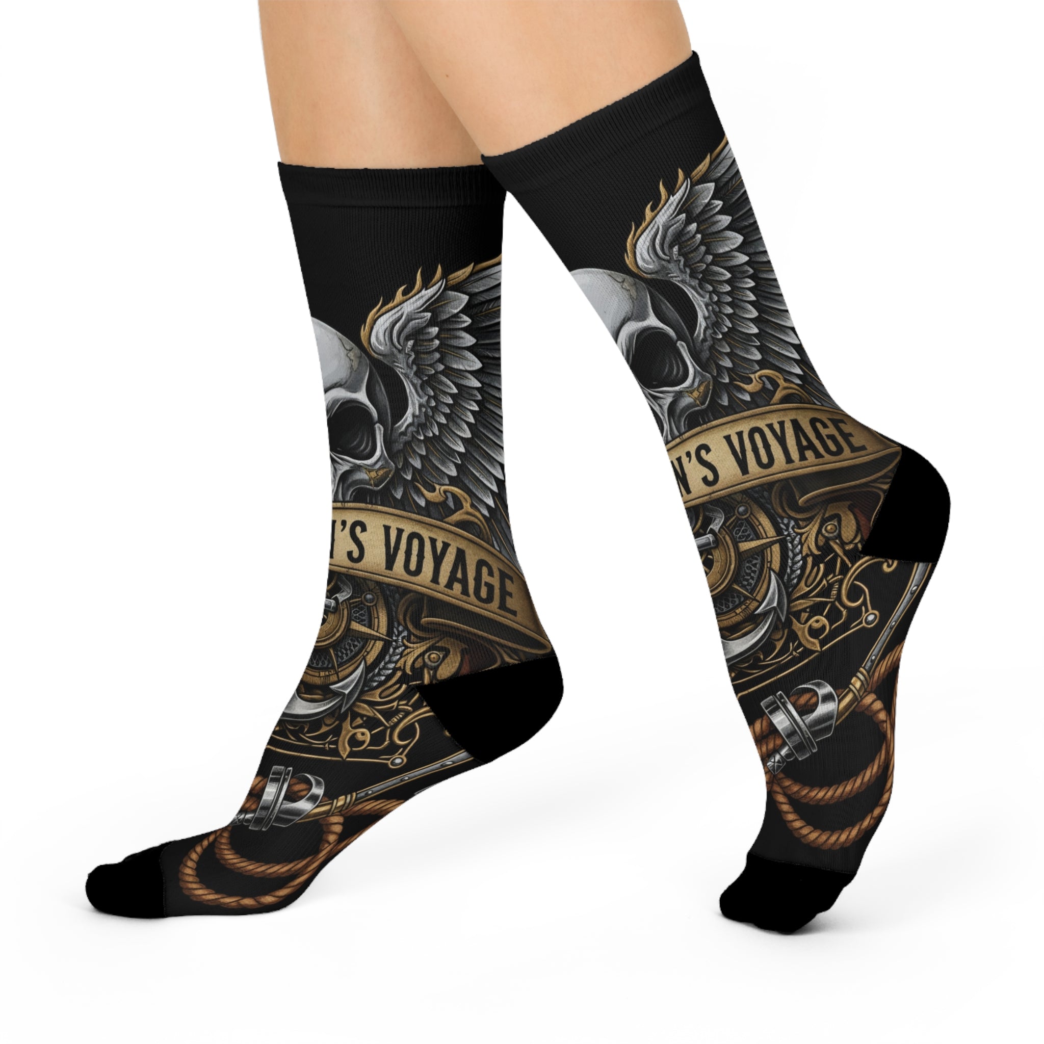 Skull Captain’s Voyage Cushioned Crew Socks – Nautical Pirate Skull Design